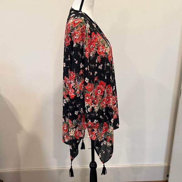 Maurices Multi Colored Floral Black Kimono with Tassels OS - Picture 4 of 11